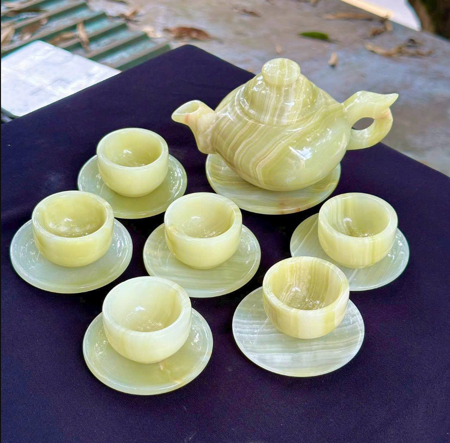 Bộ ấm chén đá Ngọc Hoàng Long 4